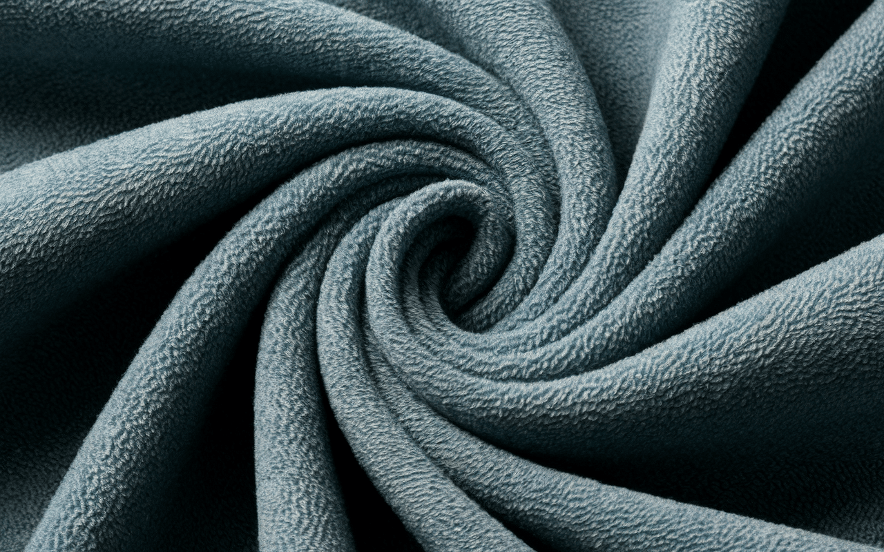 Texture douce pilou pilou homme